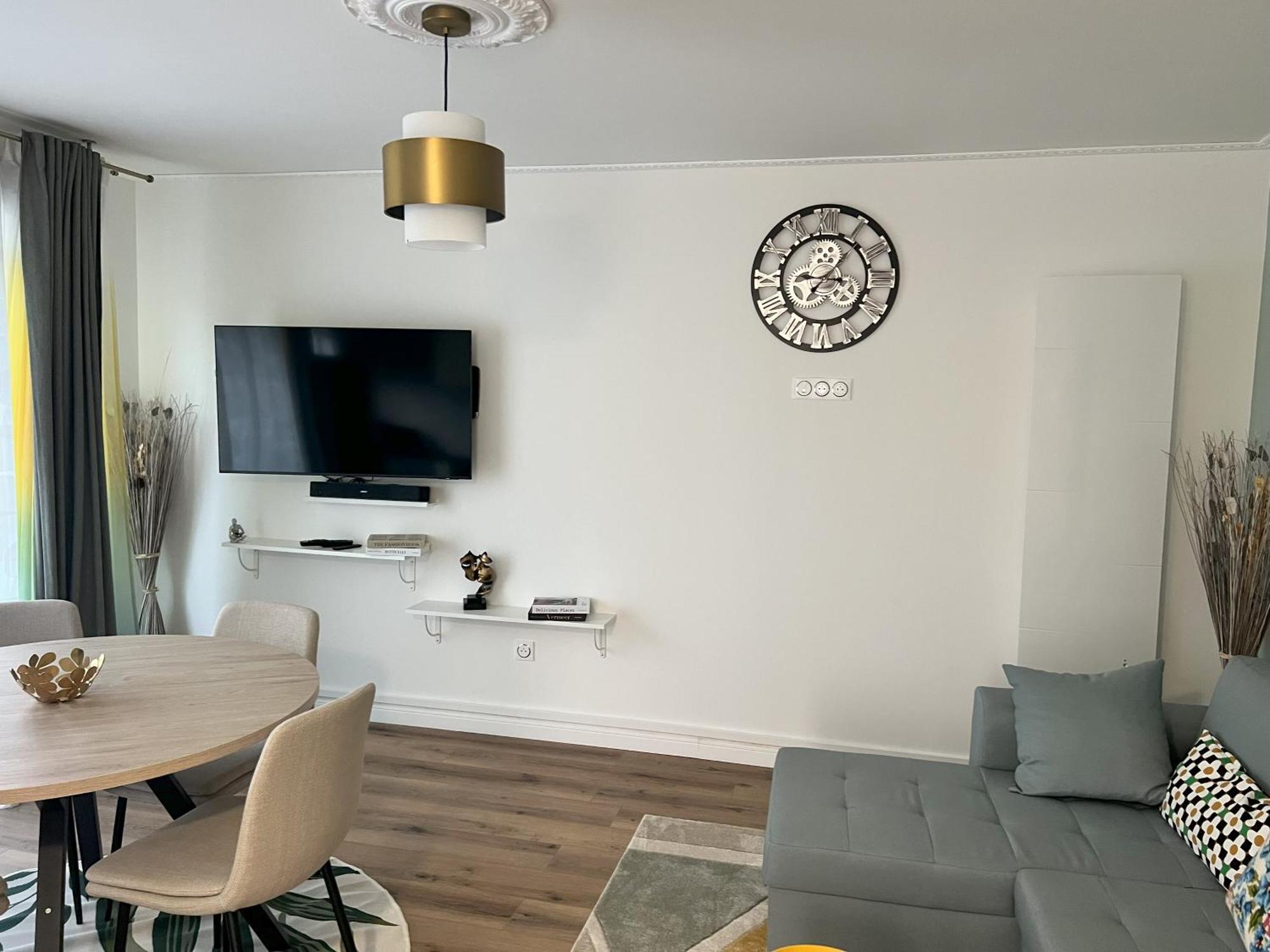 Belle Maison Avec Jardin ! Bezannes Екстер'єр фото
